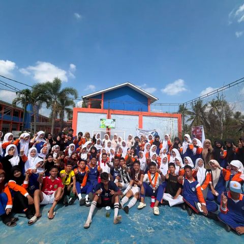 13 - 08 – Solidaritas tanpa batas tetap kompak sampai tuntas.