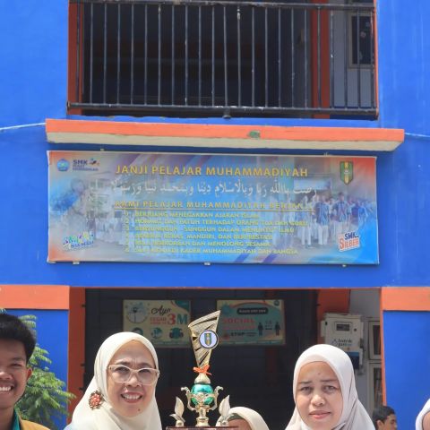 terimakasih telah berjuang bersama, terimakasih juga sudah menjadi…